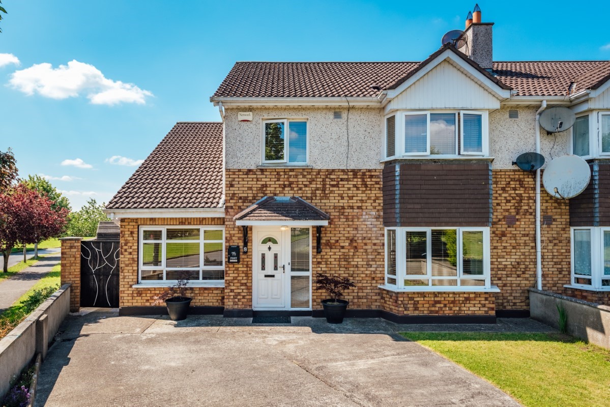 8 Carrick Vale, Edenderry, Co . Offaly R45PC99