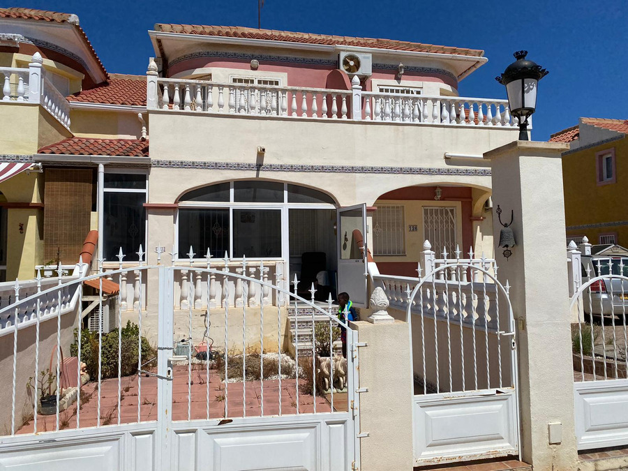 Town House in Cabo Roig, Alicante – ES174615