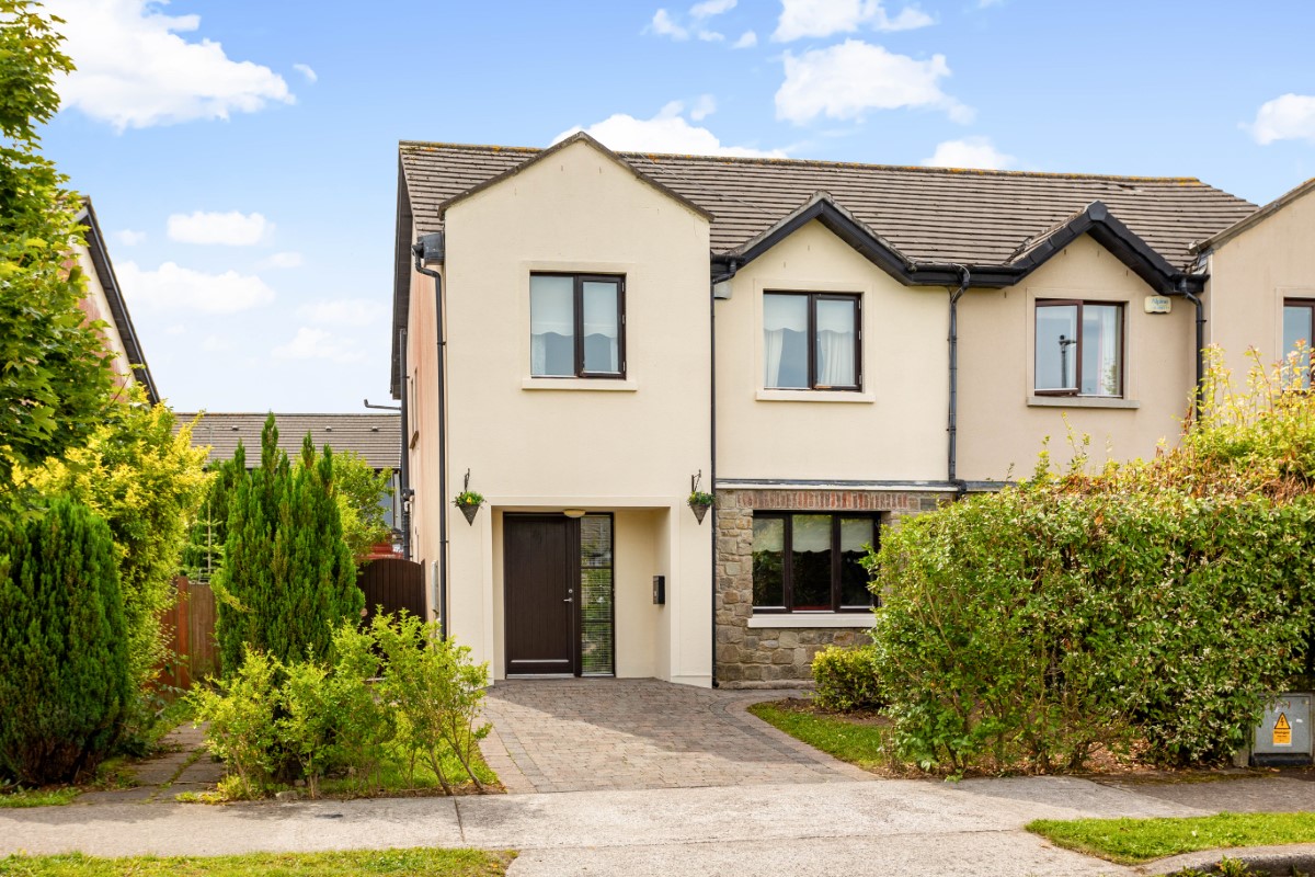 111 Roseberry Hill, Newbridge, Co. Kildare W12 R766